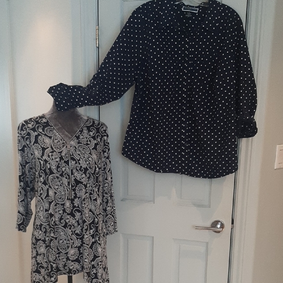Karen Scott, cable & gage Tops - 2 BDL💋SZ 2X💋KAREN SCOTT Cotton Navy Polka Dot➕Cable & Gauge Paisley Tunic